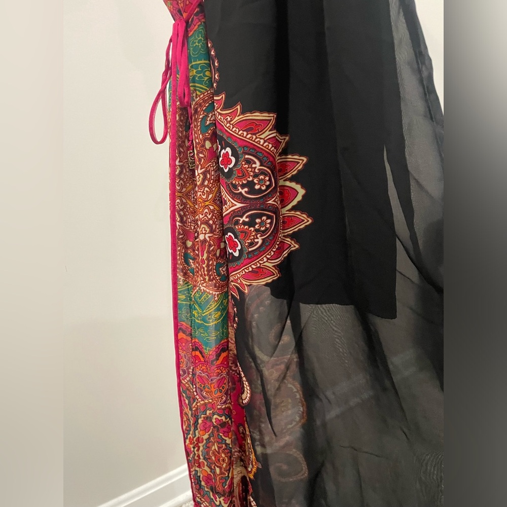 Black and Pink Paisley Dress - Picture 4 of 6